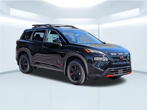 New 2026 Nissan Rogue SV w/ Rock Creek Premium Package AWD/4WD image 9
