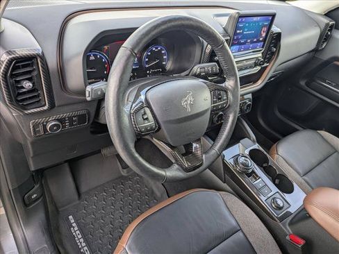 Used 2023 Ford Bronco Sport Outer Banks AWD/4WD image 10