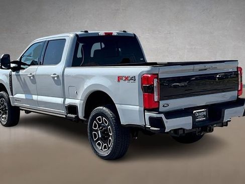 New 2026 Ford F250 Platinum w/ FX4 Off-Road Package image 3
