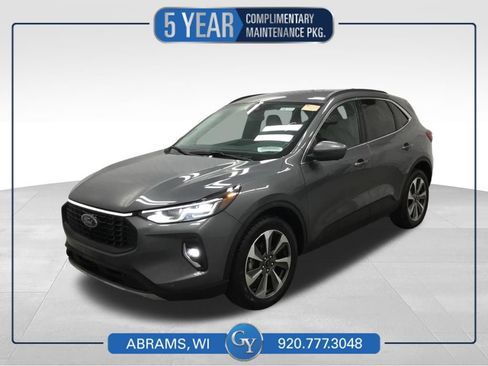 Used 2023 Ford Escape Platinum AWD/4WD image 1