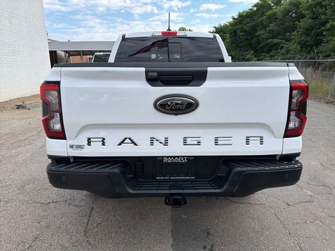Used 2025 Ford Ranger Lariat w/ FX4 Off-Road Package AWD/4WD image 3