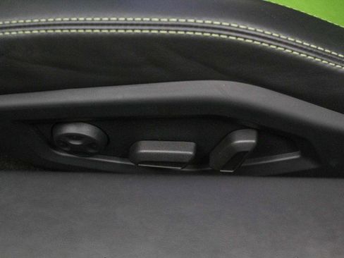 Used 2015 Lamborghini Huracan LP 610-4 image 35