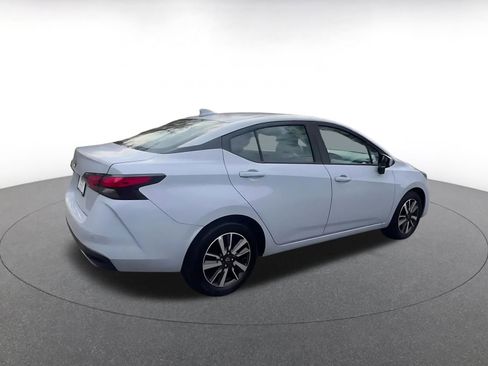 Used 2025 Nissan Versa SV image 14