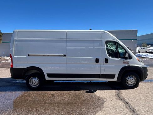 Used 2022 RAM ProMaster 2500 image 2