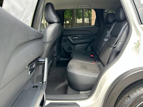 New 2026 MAZDA CX-5 Preferred AWD/4WD image 24