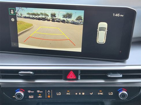 New 2026 Kia Sorento S image 12