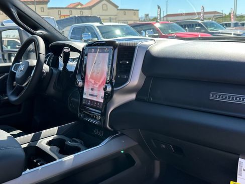 New 2026 RAM 2500 Big Horn AWD/4WD image 13