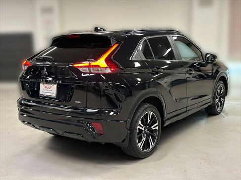 Used 2023 Mitsubishi Eclipse Cross SEL image 4