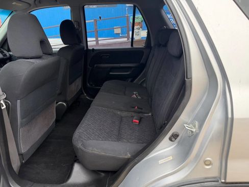 Used 2006 Honda CR-V LX image 12