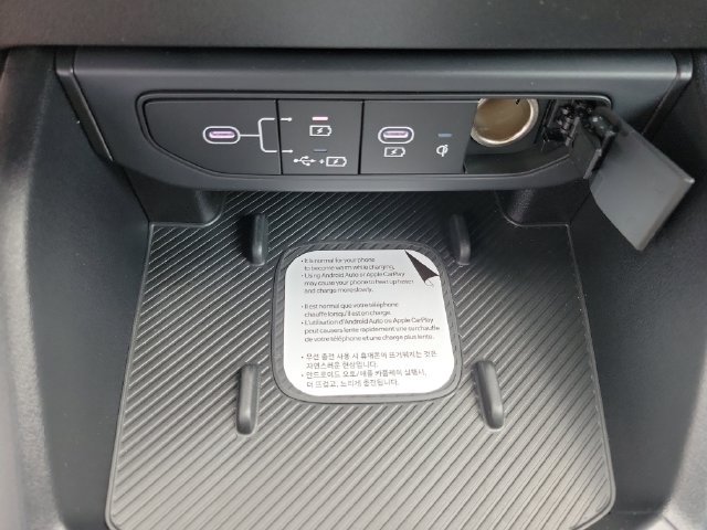 New 2026 Kia K4 GT-Line w/ GT-Line Premium Package FWD image 27