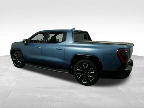 Used 2025 GMC Sierra EV Denali AWD/4WD image 7