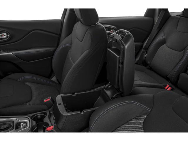 Used 2019 Jeep Cherokee Limited AWD/4WD image 18