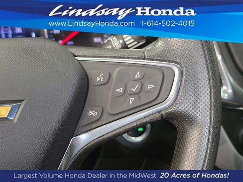 Used 2020 Chevrolet Equinox LT AWD/4WD image 16