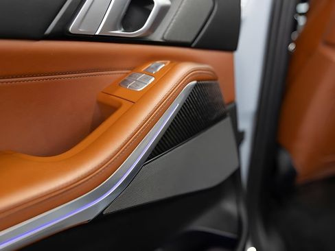 Used 2024 BMW X7 M60i w/ Executive Package AWD/4WD image 47