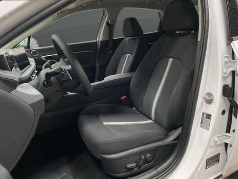 New 2025 Hyundai Sonata SEL image 4