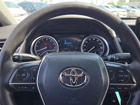 Used 2023 Toyota Camry LE AWD/4WD image 32