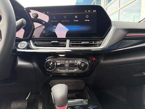 New 2026 Chevrolet Trax RS w/ Sunroof Package FWD image 20