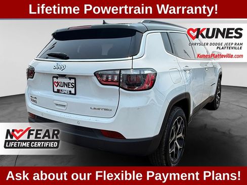 Used 2025 Jeep Compass Limited AWD/4WD image 9