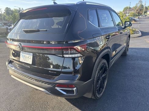 New 2026 Volkswagen Taos SEL AWD/4WD image 4