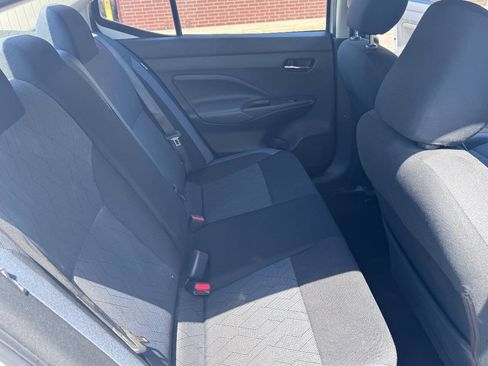 Used 2023 Nissan Versa SV FWD image 16