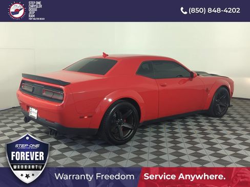 Used 2021 Dodge Challenger R/T Scat Pack RWD image 6