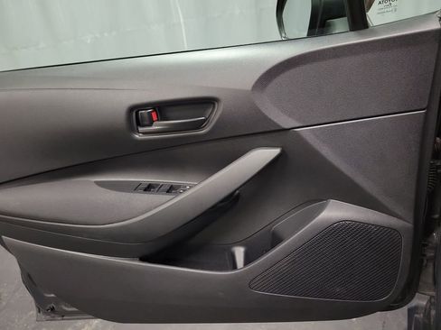 Used 2023 Toyota Corolla LE image 22