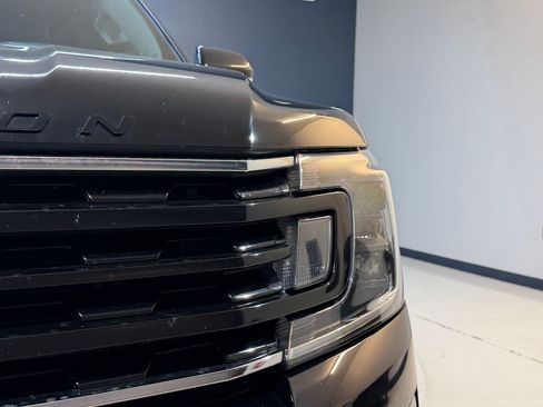 Used 2021 Ford Expedition Max Limited AWD/4WD image 10