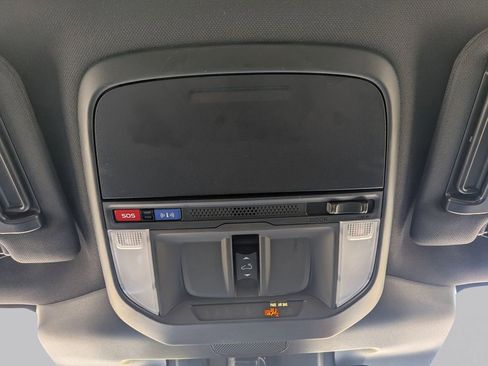 Used 2025 Subaru Forester Limited w/ Protection Package (1PH) image 27