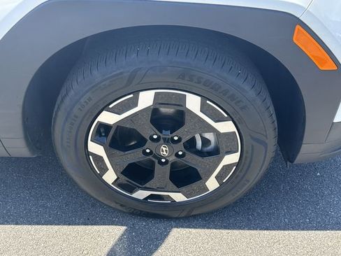 Certified 2024 Hyundai Santa Fe SEL FWD image 12