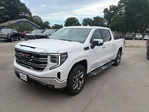 Used 2024 GMC Sierra 1500 SLT w/ SLT Premium Plus Package AWD/4WD image 2