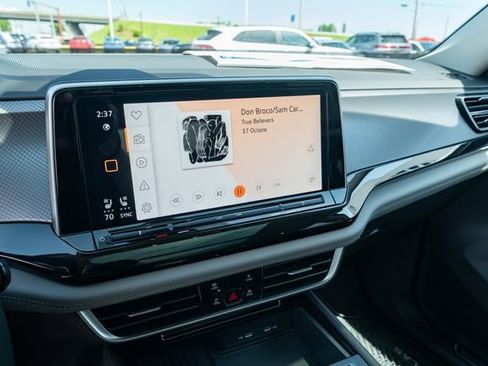 New 2026 Volkswagen Atlas Peak Edition AWD/4WD image 22