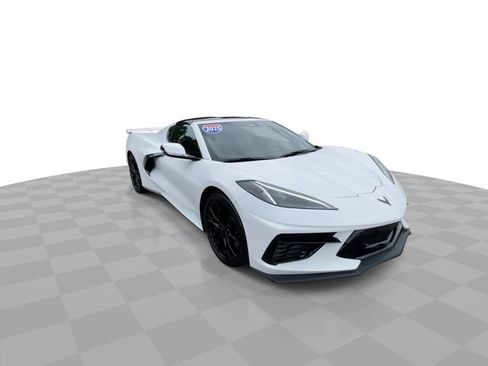 Used 2025 Chevrolet Corvette Stingray Preferred Cpe w/ Z51 Performance Package RWD image 4