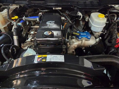 Used 2017 RAM 2500 Laramie w/ Sport Appearance Group image 92