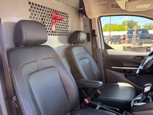 Used 2020 Ford Transit Connect XL FWD image 29