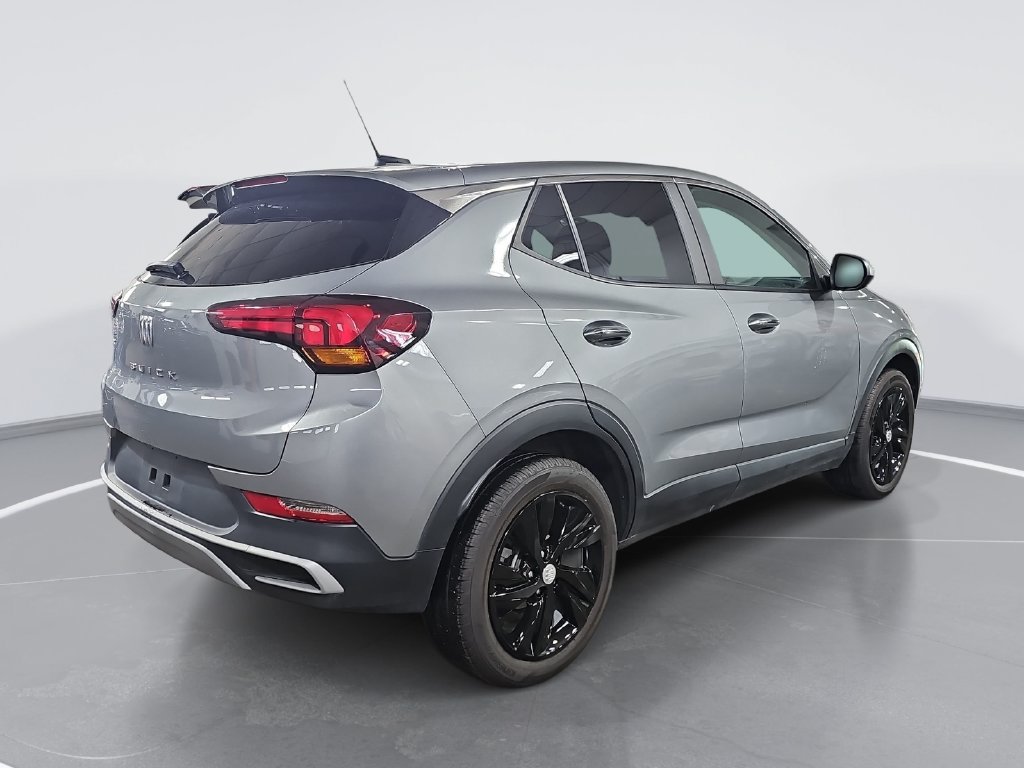 Used 2025 Buick Encore GX Preferred w/ Comfort Package FWD image 3
