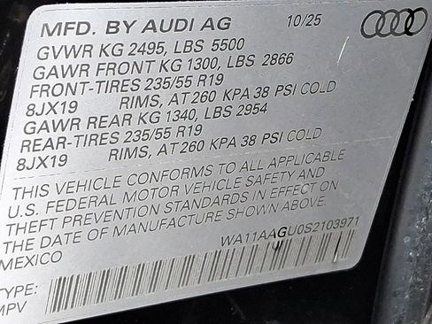 Used 2025 Audi Q5 Premium w/ Convenience Package AWD/4WD image 27