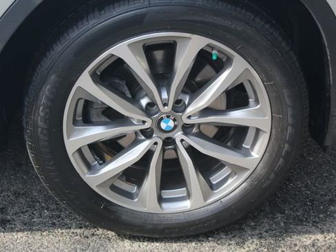 Used 2019 BMW X3 xDrive30i w/ Premium Package image 13