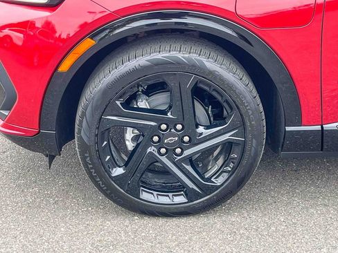 New 2026 Chevrolet Equinox EV RS image 9