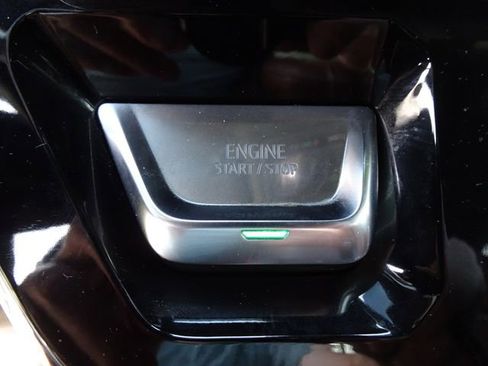 Used 2024 GMC Sierra 2500 Denali Ultimate AWD/4WD image 28