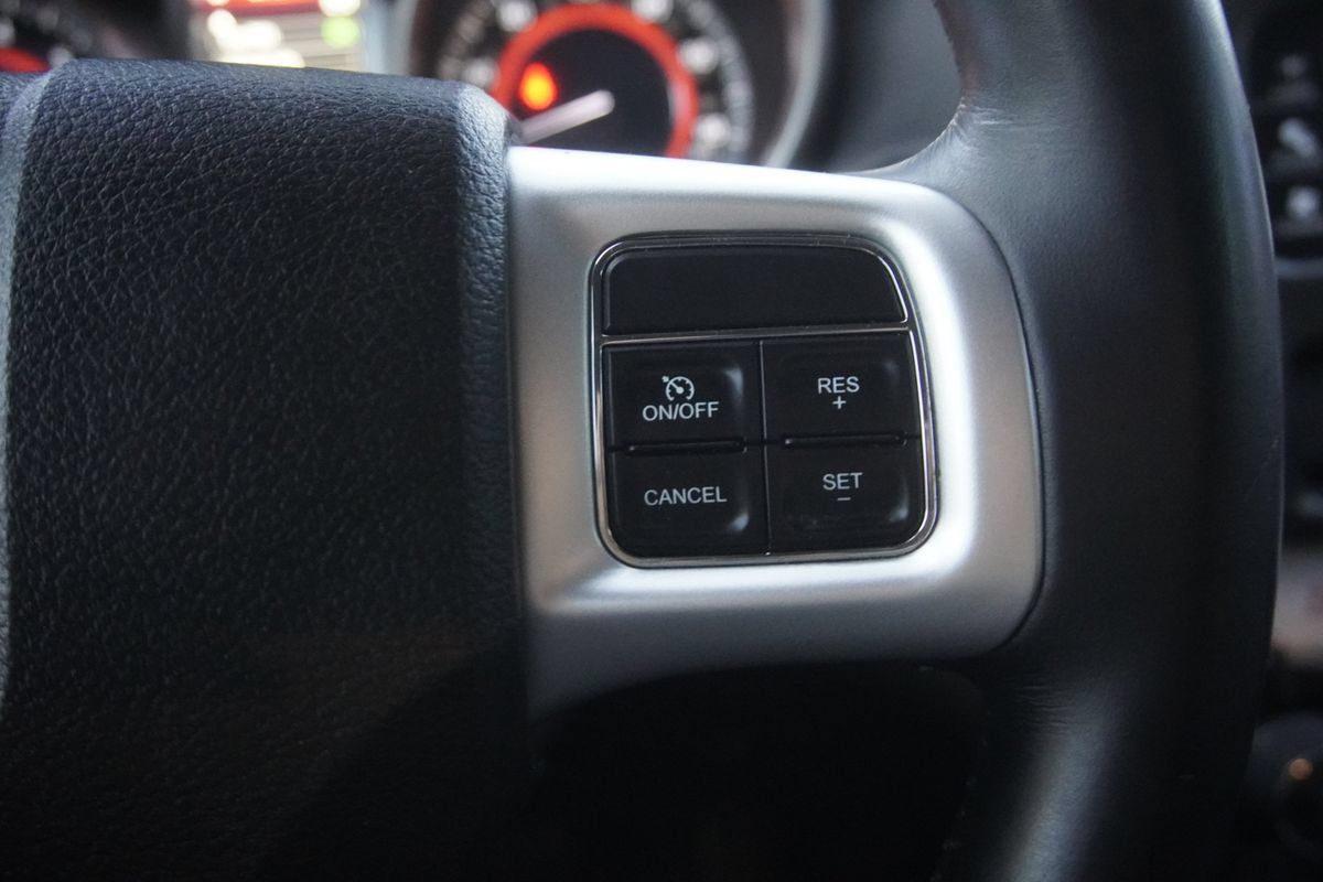 Used 2018 Dodge Journey SE w/ Popular Equipment Group AWD/4WD image 16