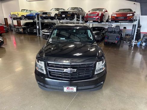 Used 2019 Chevrolet Tahoe Premier AWD/4WD image 16