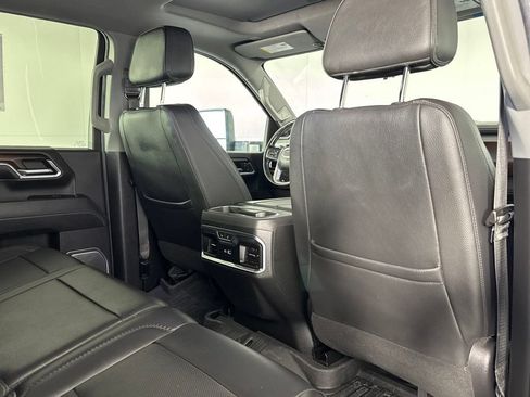 Used 2024 GMC Sierra 3500 Denali w/ Denali Reserve Package AWD/4WD image 44