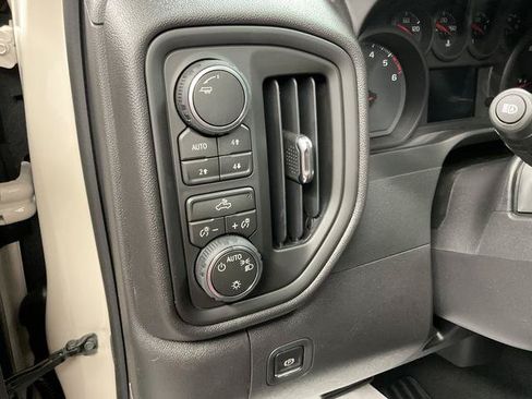 New 2026 Chevrolet Silverado 1500 Custom Trail Boss w/ Dark Appearance Package AWD/4WD image 12