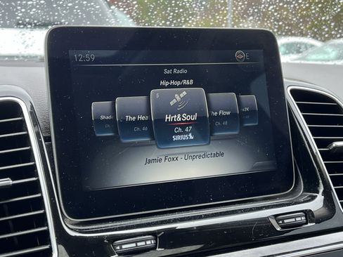 Certified 2017 Mercedes-Benz GLE 350 image 24