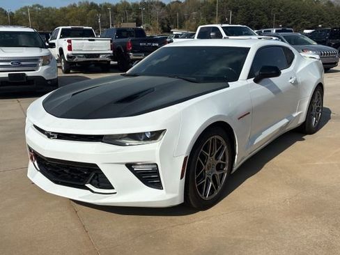 Used 2018 Chevrolet Camaro SS w/ Redline Edition image 2