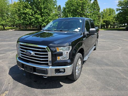 Used 2016 Ford F150 XLT w/ Equipment Group 302A Luxury AWD/4WD image 2