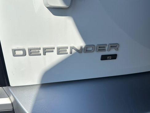 Used 2020 Land Rover Defender 110 S AWD/4WD image 19