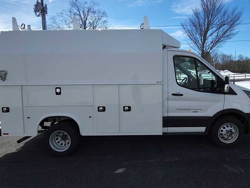 New 2025 Ford Transit 350 w/ Interior Upgrade Package image 5