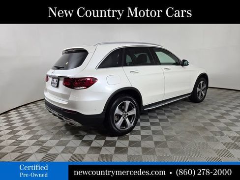 Used 2021 Mercedes-Benz GLC 300 image 4