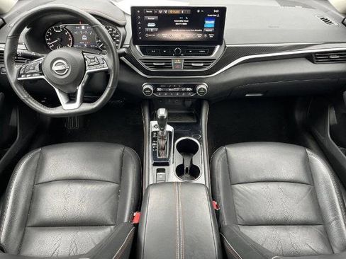 Certified 2023 Nissan Altima 2.0 SR image 2